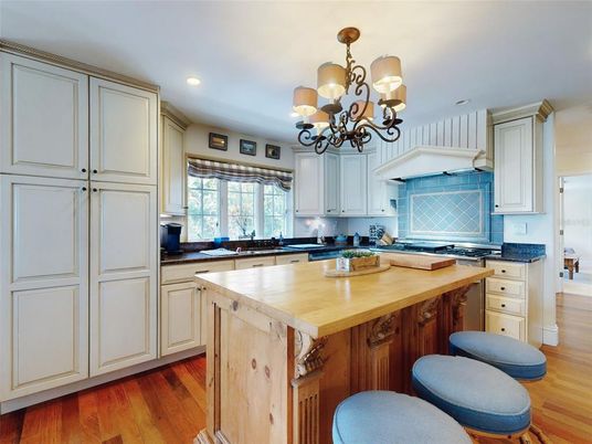 Chandelier, Interior, Kitchen, Recessed Lighting, Wood Texture Flooring