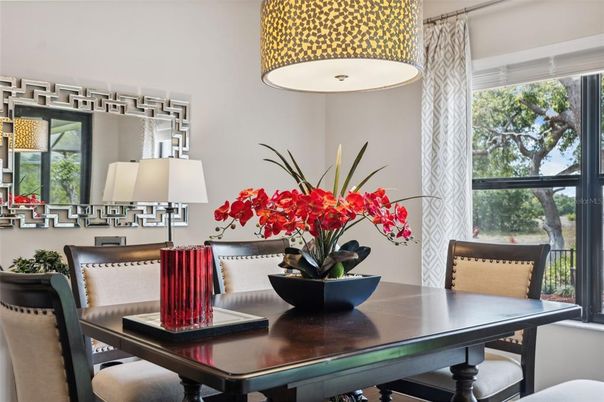 Dining room, Interior