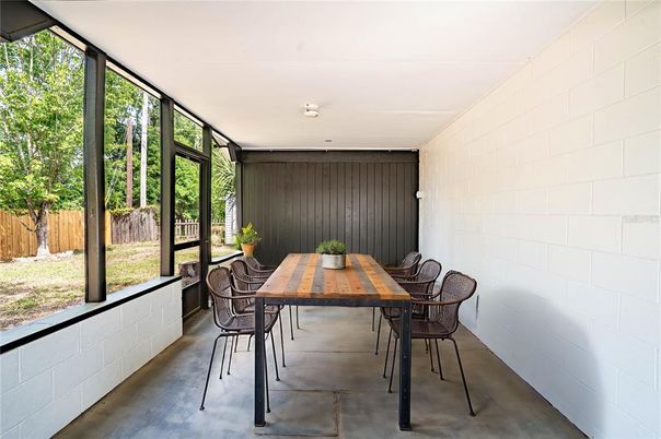 Dining room, Interior, Sun Room