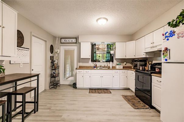 Interior, Kitchen, Wood Texture Flooring