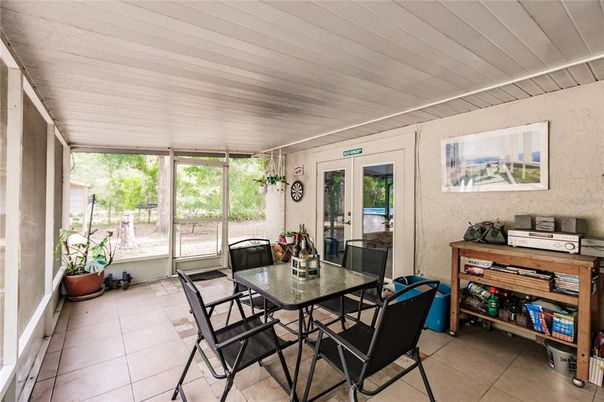 Dining room, Interior, Sun Room