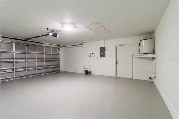 Garage, Interior