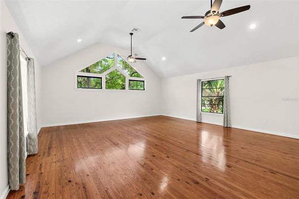 Empty room, Interior, Recessed Lighting, Wood Texture Flooring
