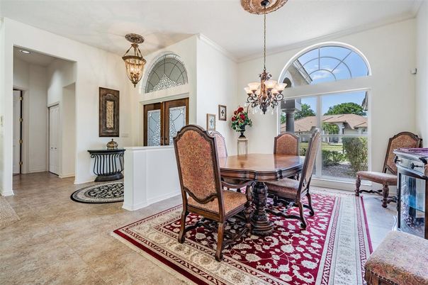 Chandelier, Dining room, Interior, Pendant Lights