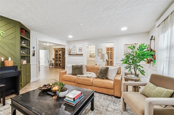 Interior, Living room, Piano, Recessed Lighting