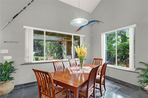 Dining room, Interior, Pendant Lights
