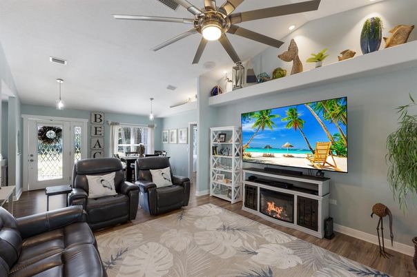Fireplace, Interior, Living room, Pendant Lights, Recessed Lighting, Wood Texture Flooring