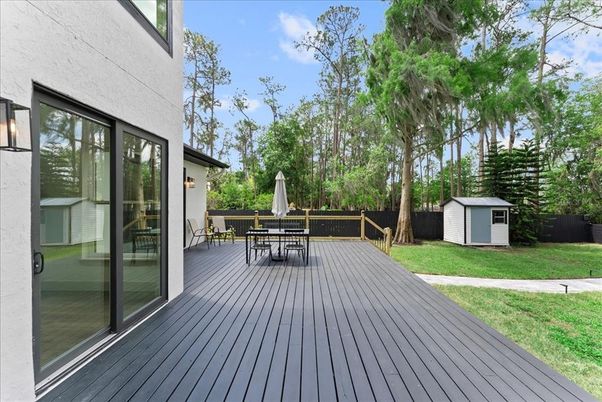 Backyard, Exterior