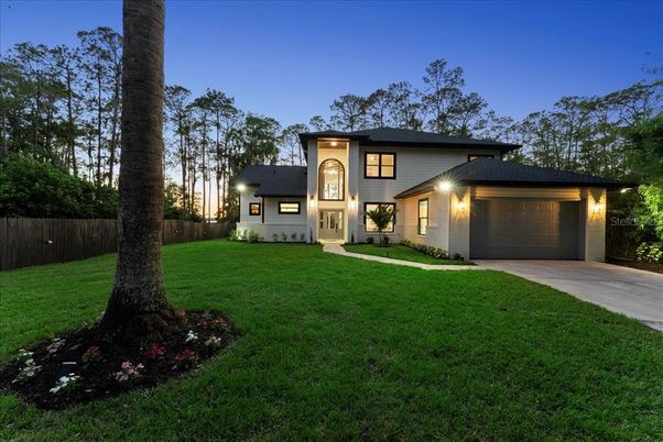 Attached, Backyard, Exterior, Facade, Split Level