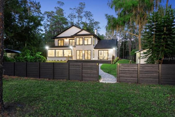 Backyard, Exterior, Facade, Farmhouse