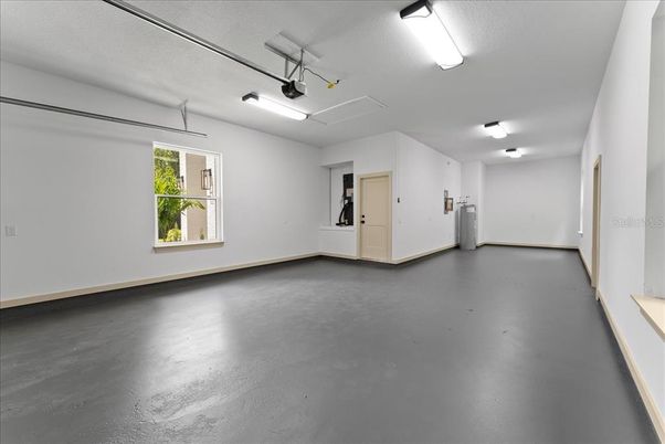 Empty room, Garage, Interior
