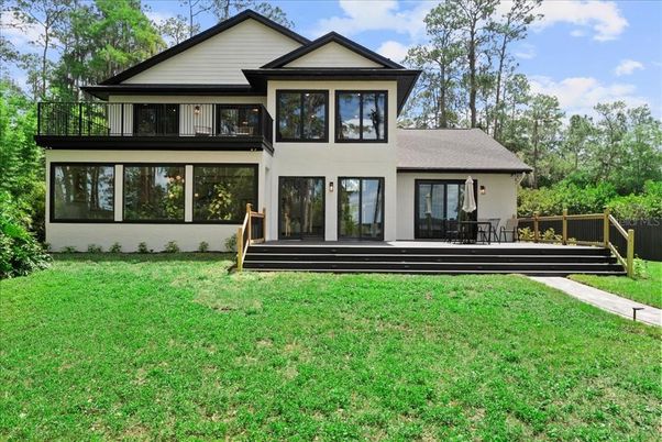 Backyard, Exterior, Facade, Farmhouse