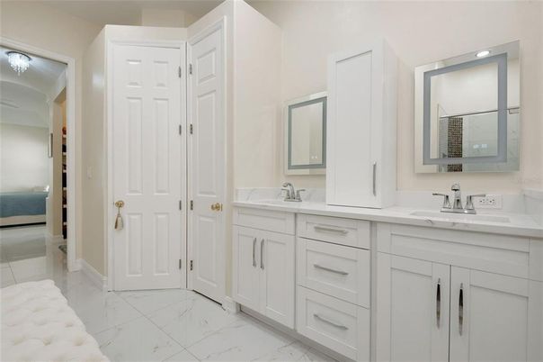 Bathroom, Dual Sink Vanities, Interior, Marble, Recessed Lighting