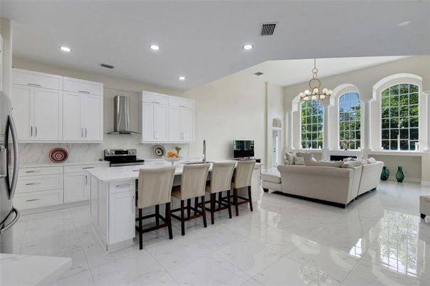 Chandelier, Interior, Kitchen, Living room, Marble, Recessed Lighting