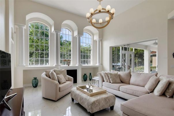 Chandelier, Interior, Living room