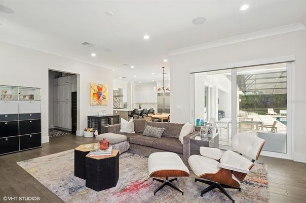 Interior, Living room, Pendant Lights, Recessed Lighting, Wood Texture Flooring