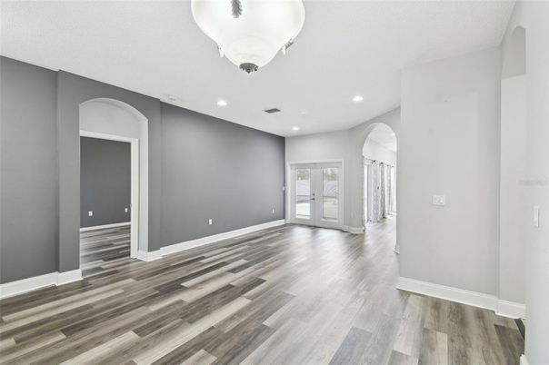 Empty room, Interior, Recessed Lighting, Wood Texture Flooring