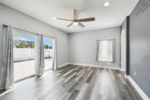 Empty room, Interior, Recessed Lighting, Wood Texture Flooring