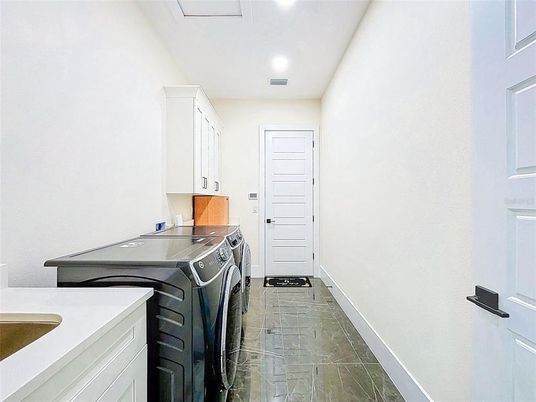 Interior, Recessed Lighting, Washer