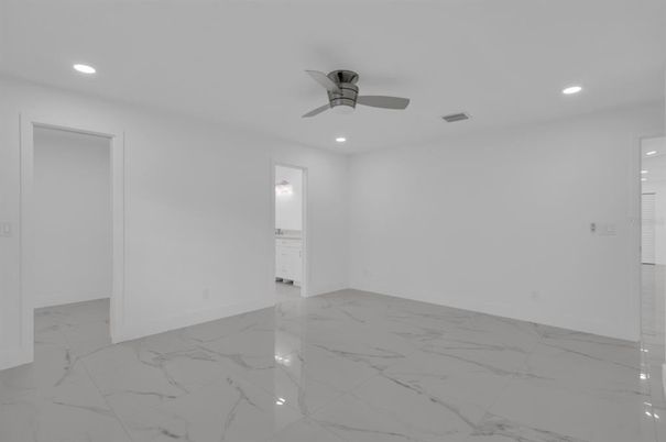 Empty room, Interior, Marble, Recessed Lighting