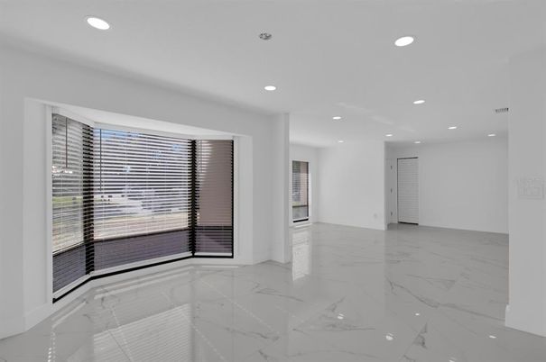 Empty room, Interior, Marble, Recessed Lighting