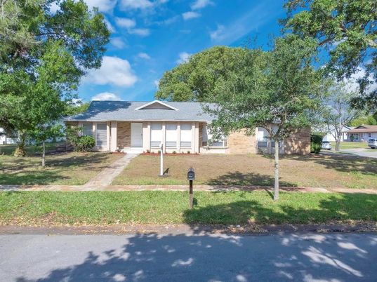 Backyard, Exterior, Facade, Ranch