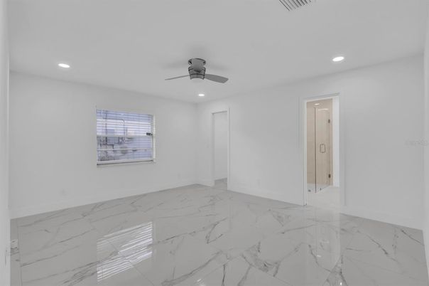 Empty room, Interior, Marble, Recessed Lighting