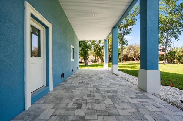 Backyard, Exterior