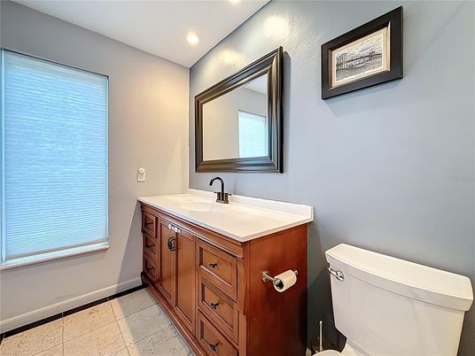 Bathroom, Interior, Recessed Lighting
