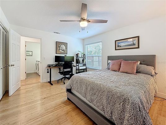 Bedroom, Home Office, Interior, Wood Texture Flooring