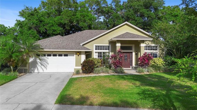 Attached, Exterior, Facade, Ranch