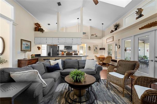Dining room, Interior, Kitchen, Living room, Pendant Lights, Stainless Steel Appliances