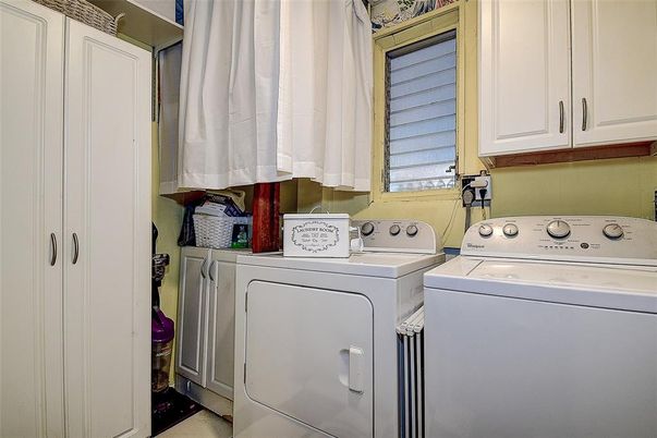 Interior, Utility Closets, Washer
