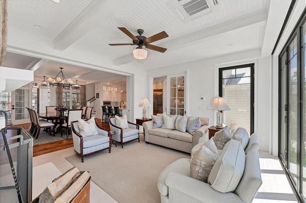 Chandelier, Dining room, Interior, Living room, Recessed Lighting