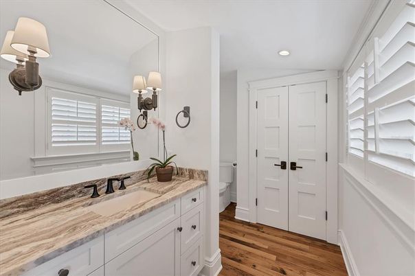 Bathroom, Interior, Recessed Lighting, Wood Texture Flooring