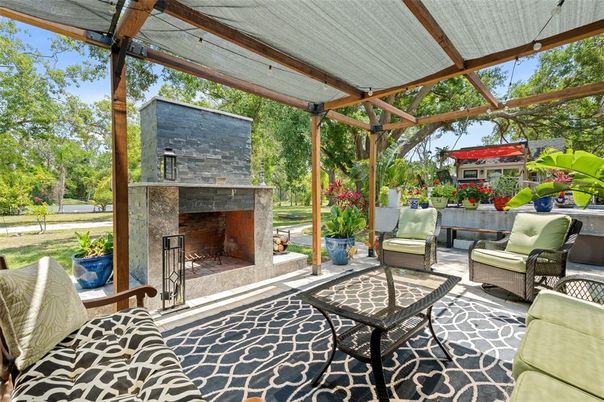 Exterior, Fireplace