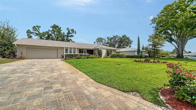 Attached, Backyard, Exterior, Facade, Ranch