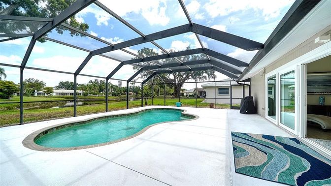 Glass Ceilings, Interior, Pool, Sun Room, Water