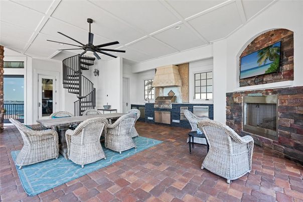 Fireplace, Interior, Recessed Lighting