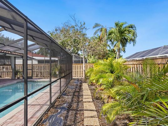 Backyard, Exterior, Pool