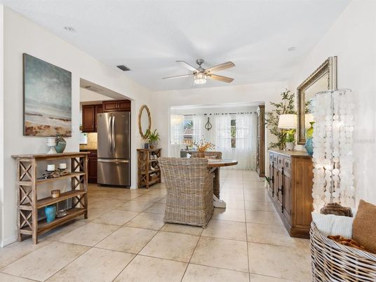 Dining room, Interior, Kitchen, Stainless Steel Appliances