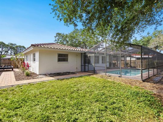 Backyard, Exterior, Pool