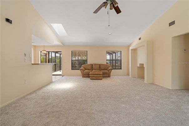Empty room, Interior, Pendant Lights, Recessed Lighting