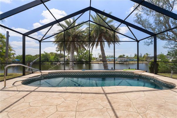 Glass Ceilings, Interior, Pool, Sun Room, Water