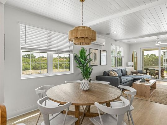 Chandelier, Dining room, Interior, Living room, Pendant Lights, Recessed Lighting, Wood Texture Flooring
