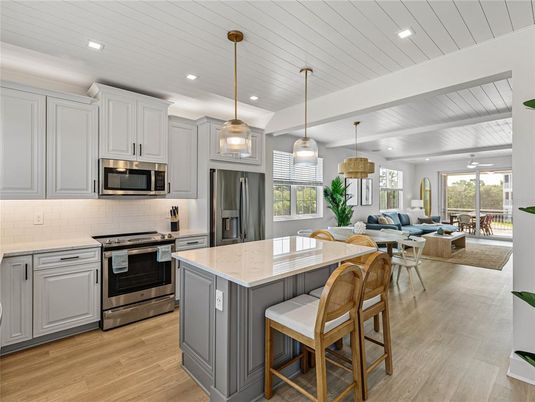 Dining room, Interior, Kitchen, Living room, Pendant Lights, Recessed Lighting, Stainless Steel Appliances, Wood Texture Flooring