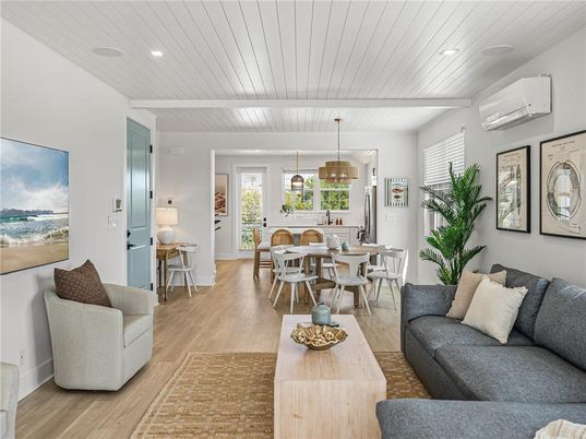 Dining room, Interior, Living room, Pendant Lights, Recessed Lighting, Wood Texture Flooring