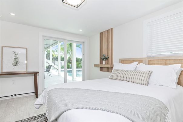 Bedroom, Interior, Recessed Lighting, Wood Texture Flooring