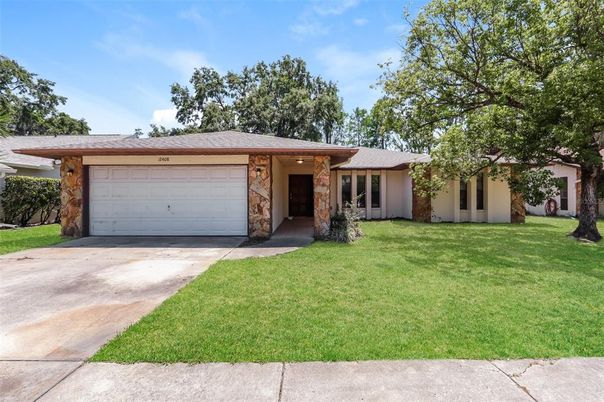 Attached, Backyard, Exterior, Facade, Ranch