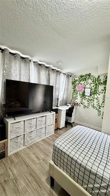 Bedroom, Home Office, Interior, Wood Texture Flooring